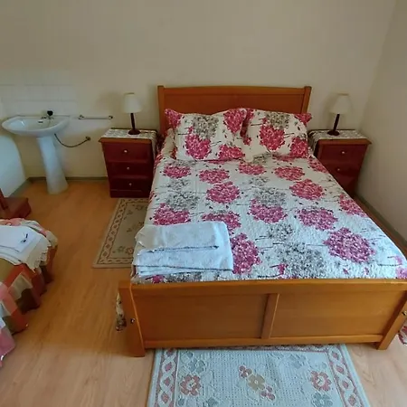 Casa Largo Da Vila شقة