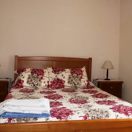 Casa Largo Da Vila *